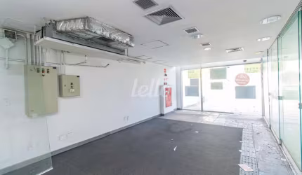 Ponto comercial com 6 salas para alugar na Avenida Álvaro Guimarães, --, Planalto, São Bernardo do Campo, 552 m2 por R$ 18.000