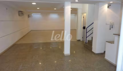 Casa comercial com 2 salas para alugar na Rua Bernardino de Campos, --, Campo Belo, São Paulo, 256 m2 por R$ 19.000