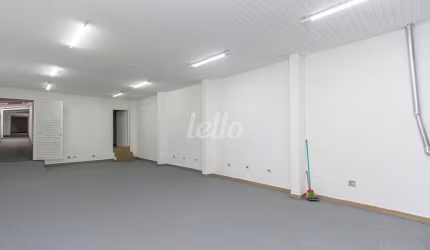 Barracão / Galpão / Depósito para alugar na Rua Bueno de Andrade, --, Aclimação, São Paulo, 252 m2 por R$ 7.500