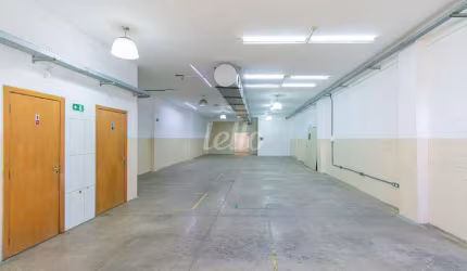 Barracão / Galpão / Depósito para alugar na Rua Nápoli, --, Vila Metalúrgica, Santo André, 371 m2 por R$ 11.000