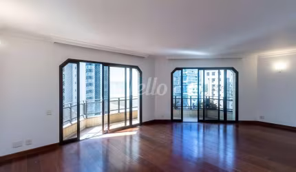 Apartamento com 3 quartos para alugar na Rua Oscar Pereira da Silva, --, Itaim Bibi, São Paulo, 240 m2 por R$ 15.700