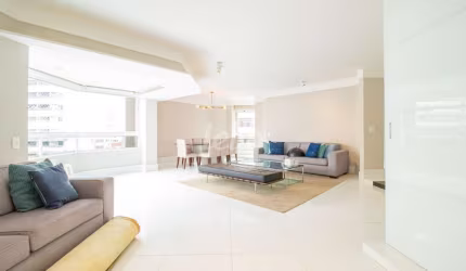 Apartamento com 3 quartos para alugar na Rua Pintassilgo, --, Vila Uberabinha, São Paulo, 208 m2 por R$ 12.000