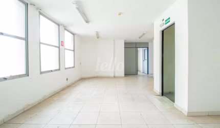 Sala comercial com 6 salas para alugar na Rua Barão de Itapetininga, --, República, São Paulo, 366 m2 por R$ 6.500