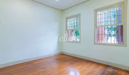 Casa comercial com 3 salas para alugar na Rua Marta, --, Barra Funda, São Paulo, 140 m2 por R$ 5.300