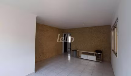Casa com 3 quartos para alugar na Rua João Nicolau Chamma, --, Jardim Virgínia Bianca, São Paulo, 200 m2 por R$ 4.800