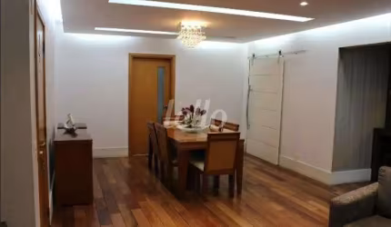Apartamento com 3 quartos para alugar na Rua das Palmeiras, --, Jardim, Santo André, 175 m2 por R$ 9.200