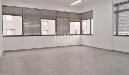 Sala comercial com 1 sala para alugar na Rua Apotribu, --, Parque Imperial, São Paulo, 32 m2 por R$ 1.100
