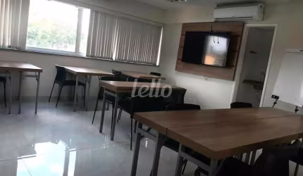 Sala comercial com 1 sala para alugar na Rua das Grumixamas, --, Jardim Oriental, São Paulo, 32 m2 por R$ 1.800