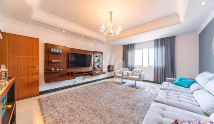 Casa com 3 quartos para alugar na Rua Muritiba, --, Vila Floresta, Santo André, 202 m2 por R$ 6.600
