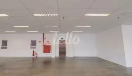 Barracão / Galpão / Depósito para alugar na Rua José Semião Rodrigues Agostinho, --, Água Espraiada, Embu das Artes, 2487 m2 por R$ 74.605