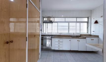 Apartamento com 3 quartos para alugar na Rua Doutor Renato Paes de Barros, --, Itaim Bibi, São Paulo, 149 m2 por R$ 8.500