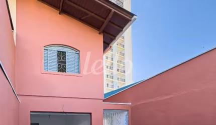 Casa comercial com 1 sala para alugar na Avenida Gago Coutinho, --, Vila Aquilino, Santo André, 184 m2 por R$ 5.900