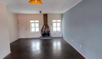 Casa em condomínio fechado com 3 quartos para alugar na Alameda das Palmeiras, --, Parque da Fazenda, Itatiba, 180 m2 por R$ 2.900