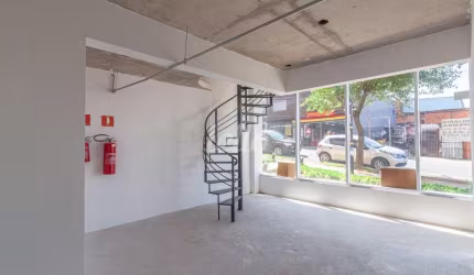 Ponto comercial com 1 sala para alugar na Rua Carolina Maria de Jesus, --, Vila Tolstoi, São Paulo, 97 m2 por R$ 3.100