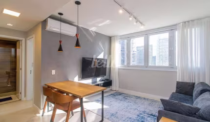 Apartamento com 1 quarto para alugar na Rua Engenheiro Mesquita Sampaio, --, Vila São Francisco, São Paulo, 38 m2 por R$ 5.500