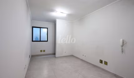 Sala comercial com 1 sala para alugar na Rua Costa Barros, --, Sítio Pinheirinho, São Paulo, 18 m2 por R$ 800