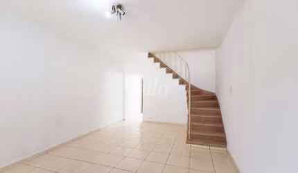 Casa com 2 quartos para alugar na Rua Campo Largo, --, Vila Bertioga, São Paulo, 91 m2 por R$ 2.800