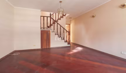 Casa com 3 quartos para alugar na Rua Domingos Augusto Setti, --, Vila Mariana, São Paulo, 105 m2 por R$ 6.000