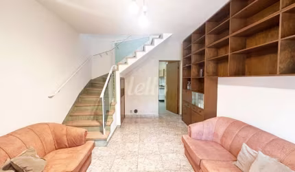 Casa comercial com 1 sala para alugar na Rua das Caneleiras, --, Jardim, Santo André, 115 m2 por R$ 5.000