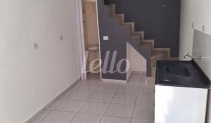 Casa com 2 quartos para alugar na Rua Augusto Ostergreen, --, Penha, São Paulo, 36 m2 por R$ 1.200