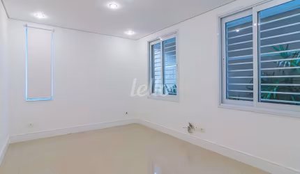 Casa com 3 quartos para alugar na Rua Teerã, --, Vila Leopoldina, São Paulo, 135 m2 por R$ 7.200