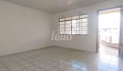 Casa com 2 quartos para alugar na Rua Capitão Rabelo, --, Jardim São Paulo (Zona Norte), São Paulo, 150 m2 por R$ 2.500