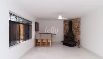 Casa com 2 quartos para alugar na Rua dos Bancários, --, Mooca, São Paulo, 215 m2 por R$ 7.800