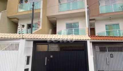 Casa com 3 quartos para alugar na Rua Maria Lopes, --, Vila Rosa, São Paulo, 180 m2 por R$ 4.500