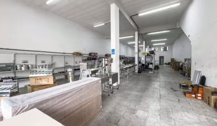 Prédio para alugar na Avenida Ramiro Colleoni, --, Vila Dora, Santo André, 1080 m2 por R$ 35.000
