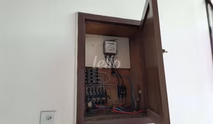 Casa com 3 quartos para alugar na Rua Leonor Monteiro da Silva, --, Quinta da Paineira, São Paulo, 90 m2 por R$ 2.600