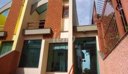Casa com 3 quartos à venda na Rua Palas, 224, Vila Carrão, São Paulo, 207 m2 por R$ 2.120.000