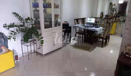 Apartamento com 3 quartos à venda na Rua Emílio Rodrigues, 185, Vila Paiva, São Paulo, 92 m2 por R$ 700.000