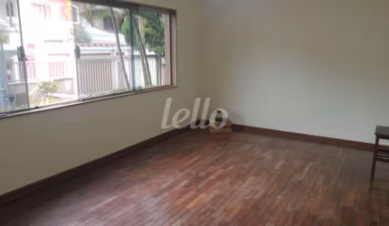Casa com 3 quartos à venda na Rua Mangalô, 64, Vila Isolina Mazzei, São Paulo, 190 m2 por R$ 1.060.000