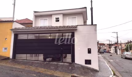 Casa com 2 quartos à venda na Rua Doutor Castro Ramos, 423, Vila Nivi, São Paulo, 70 m2 por R$ 640.000