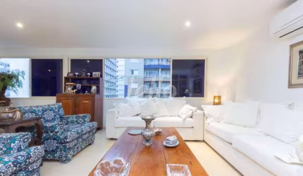 Apartamento com 3 quartos à venda na Rua Brasília, 46, Itaim Bibi, São Paulo, 140 m2 por R$ 2.128.000