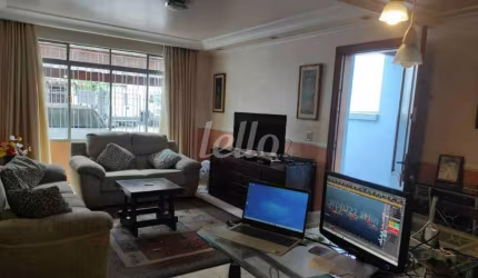 Casa com 4 quartos à venda na Rua Brás Melilo, 80, Vila Nova Conceição, São Paulo, 213 m2 por R$ 2.300.000