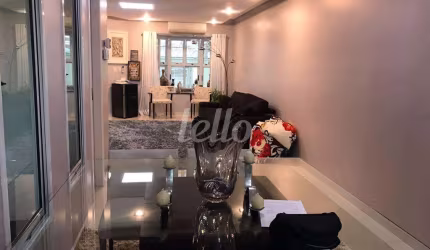 Casa com 4 quartos à venda na Rua Salvador Fiordelisio, 215, Vila Bertioga, São Paulo, 223 m2 por R$ 2.450.000