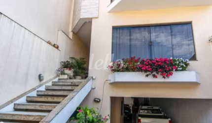 Casa com 4 quartos à venda na Rua Caruso, 143, Vila Alpina, São Paulo, 320 m2 por R$ 1.400.000