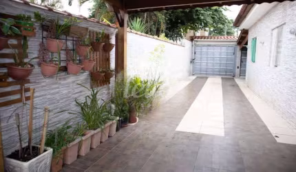 Casa comercial com 1 sala à venda na Rua Romão Freire, 65, Vila Nilo, São Paulo, 400 m2 por R$ 1.590.000