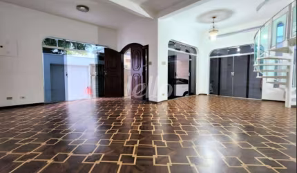 Casa comercial com 2 salas à venda na Rua Urutuba, 177, Saúde, São Paulo, 218 m2 por R$ 1.100.000