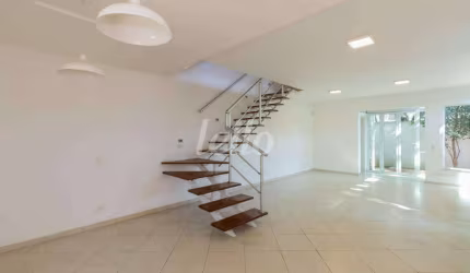 Casa com 3 quartos à venda na Rua Maria de Lourdes, 99, Jardim Novo Mundo, São Paulo, 258 m2 por R$ 2.900.000