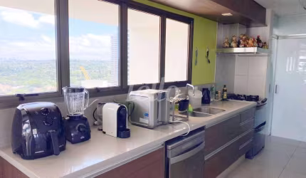 Apartamento com 3 quartos à venda na Rua Barão do Triunfo, 801, Brooklin Paulista, São Paulo, 240 m2 por R$ 3.990.000