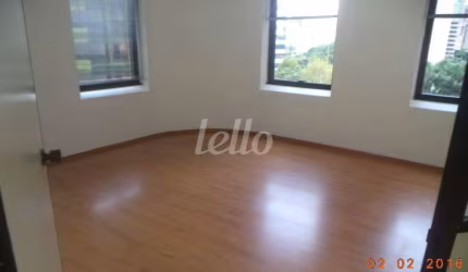 Sala comercial com 1 sala à venda na Rua Sansão Alves dos Santos, 433, Cidade Monções, São Paulo, 104 m2 por R$ 887.230