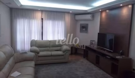 Casa com 3 quartos à venda na Rua Joshey Leão, 359, Sítio da Figueira, São Paulo, 251 m2 por R$ 1.200.000