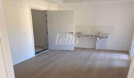 Kitnet / Stúdio à venda na Rua Alsácia, 280, Jardim Aeroporto, São Paulo, 30 m2 por R$ 279.000