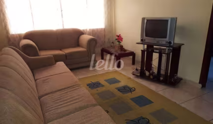 Casa com 3 quartos à venda na Rua Casimiro de Abreu, 35, Vila Aquilino, Santo André, 149 m2 por R$ 730.000