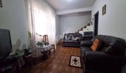 Casa com 3 quartos à venda na Rua José Domingues de Pontes, 406, Jardim Ivone, São Paulo, 206 m2 por R$ 640.000
