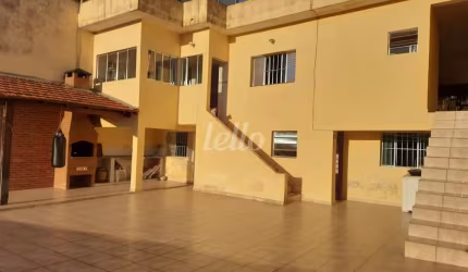 Casa com 3 quartos à venda na Rua Indaiatuba, 237, Jardim Cristiane, Santo André, 250 m2 por R$ 700.000
