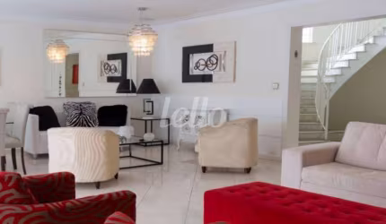 Casa com 4 quartos à venda na Rua Carlos Maria Della Paolera, 55, Bosque da Saúde, São Paulo, 450 m2 por R$ 2.950.000