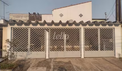 Casa com 2 quartos à venda na Rua Felipe Aureli, 36, Conjunto Habitacional Barreira Grande, São Paulo, 132 m2 por R$ 460.000
